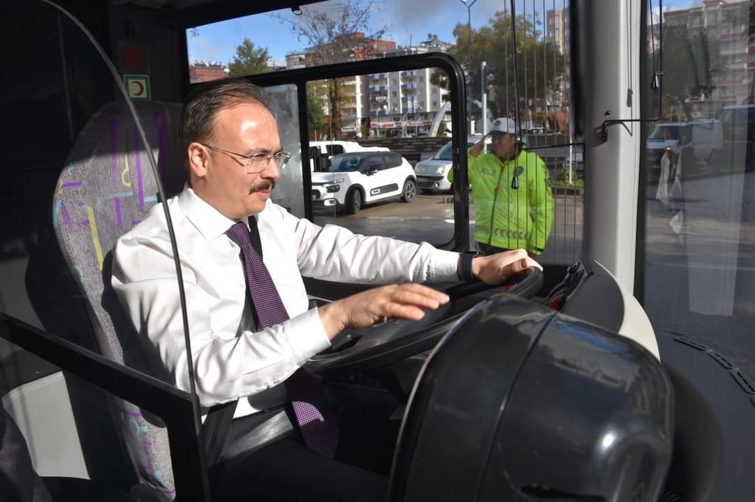 Siirt Belediyesi mevcut araç filosunu genişletti