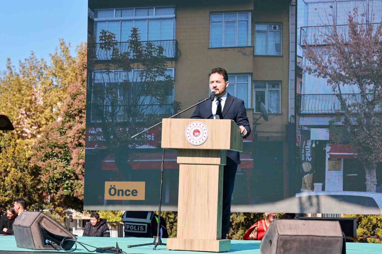 Uşak&rsquo;ın kalbi modern y&uuml;z&uuml;ne kavuştu
