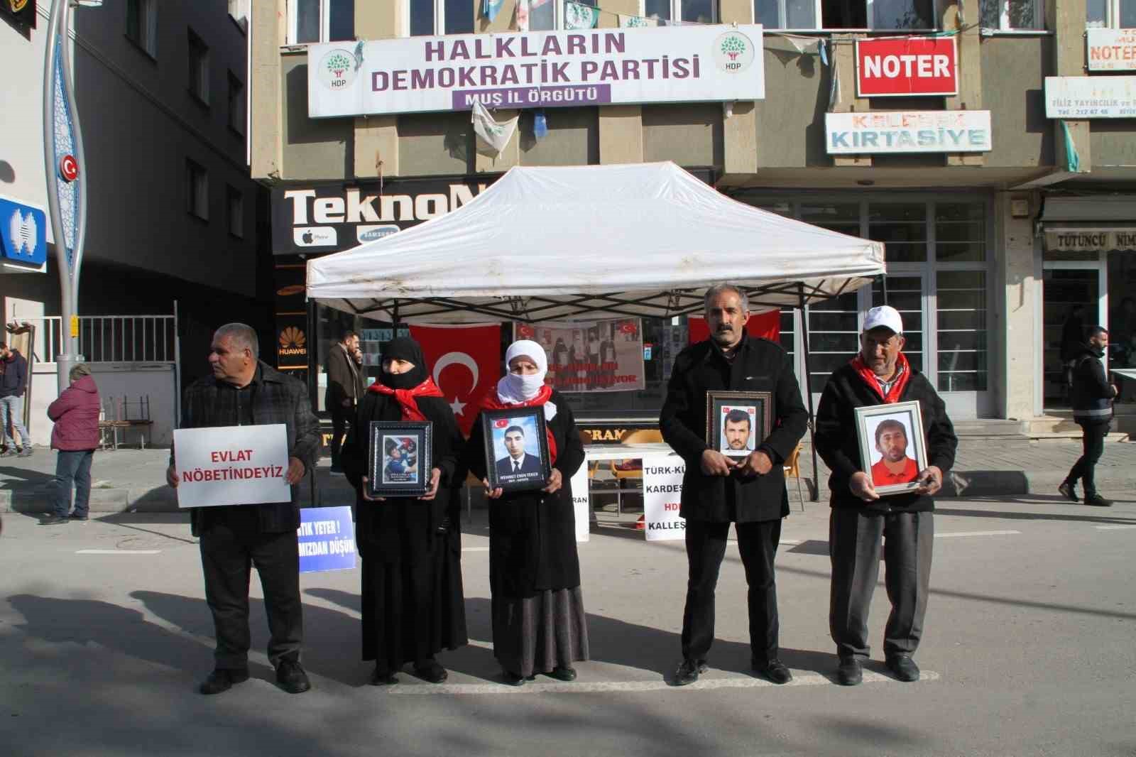 Muş’ta ailelerin eylemi devam ediyor
