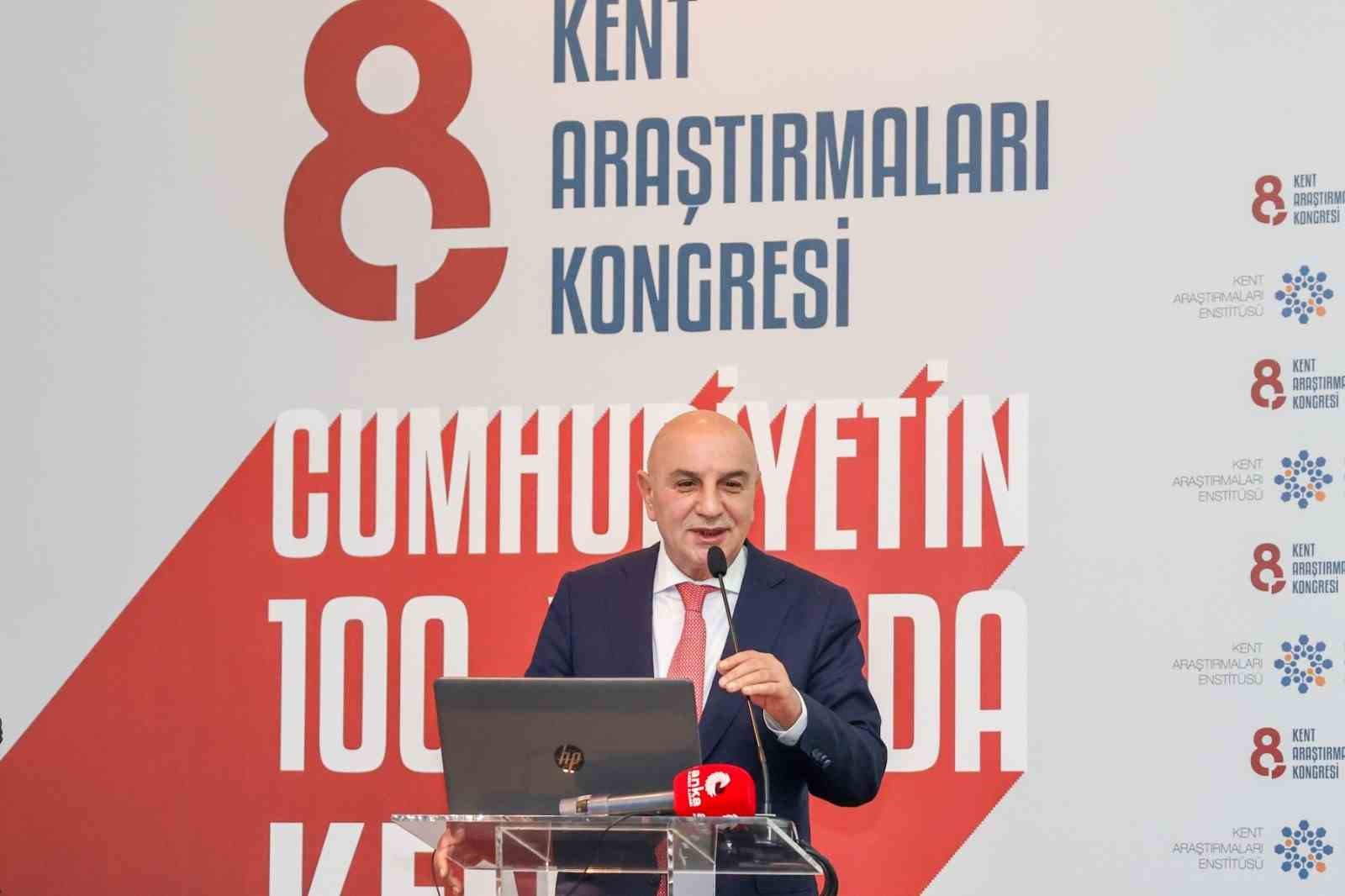 Keçiören’de “Cumhuriyetin 100. Yılında Kent Kongresi" başladı