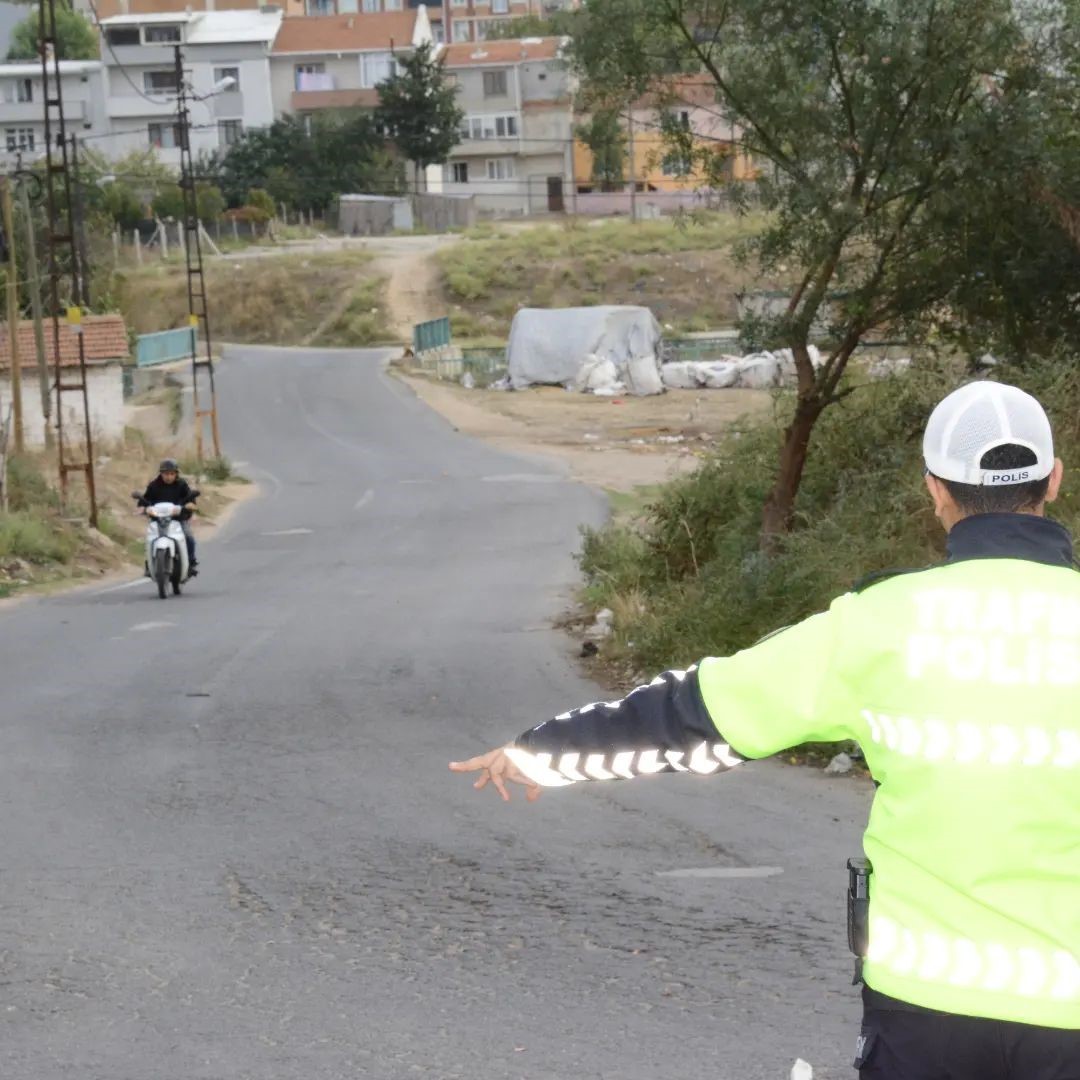 Kırklareli’de trafik denetimi: 71 araç trafikten men edildi