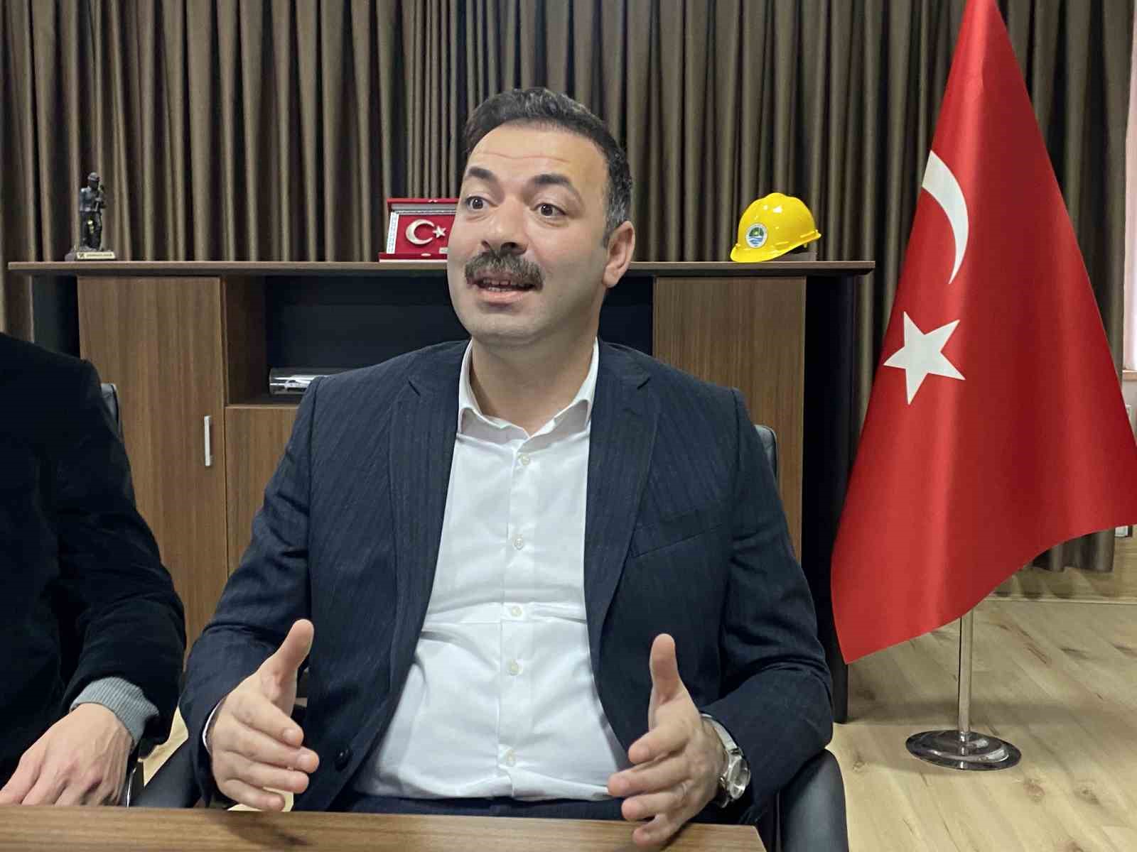 &Ccedil;ağlayan, "Devlet b&uuml;t&uuml;n imkanlarıyla yardım elini uzattı"
