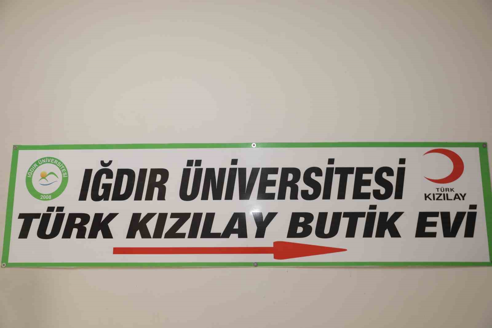 Iğdır Üniversitesinde ‘Kızılay Butik Evi’ açıldı
