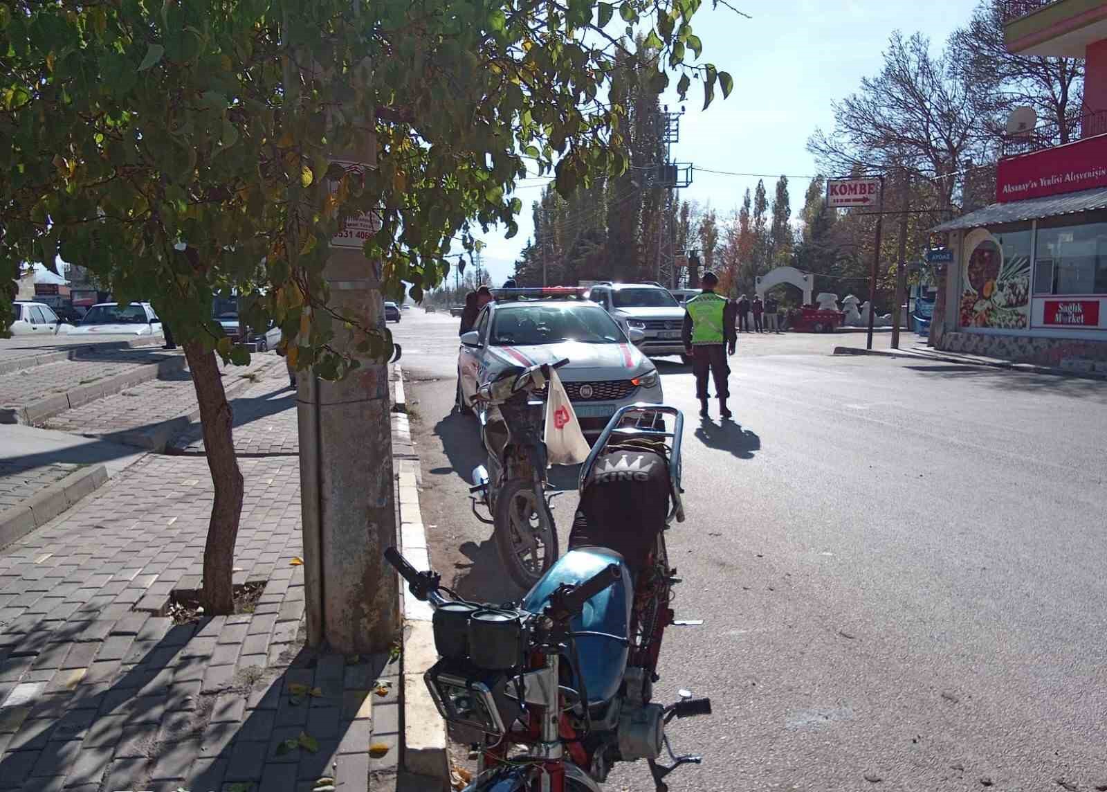 Aksaray&rsquo;da jandarma ekiplerinden motosiklet denetimi
