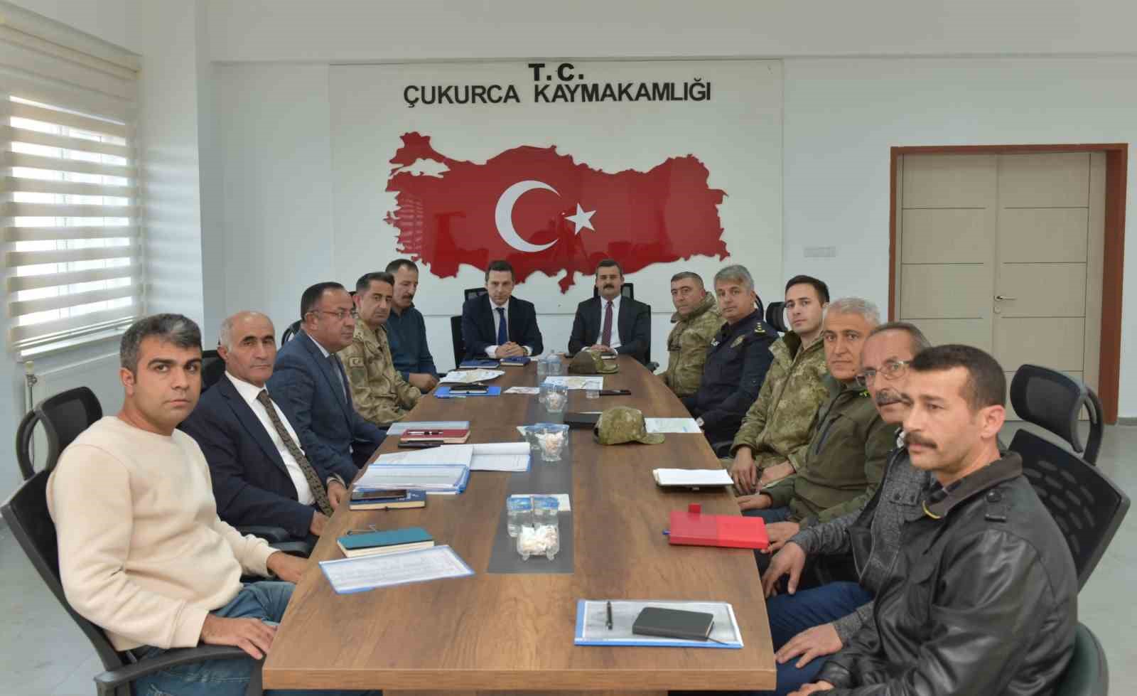 Vali Yardımcısı Karadağ: "Karla m&uuml;cadeleye hazırız"
