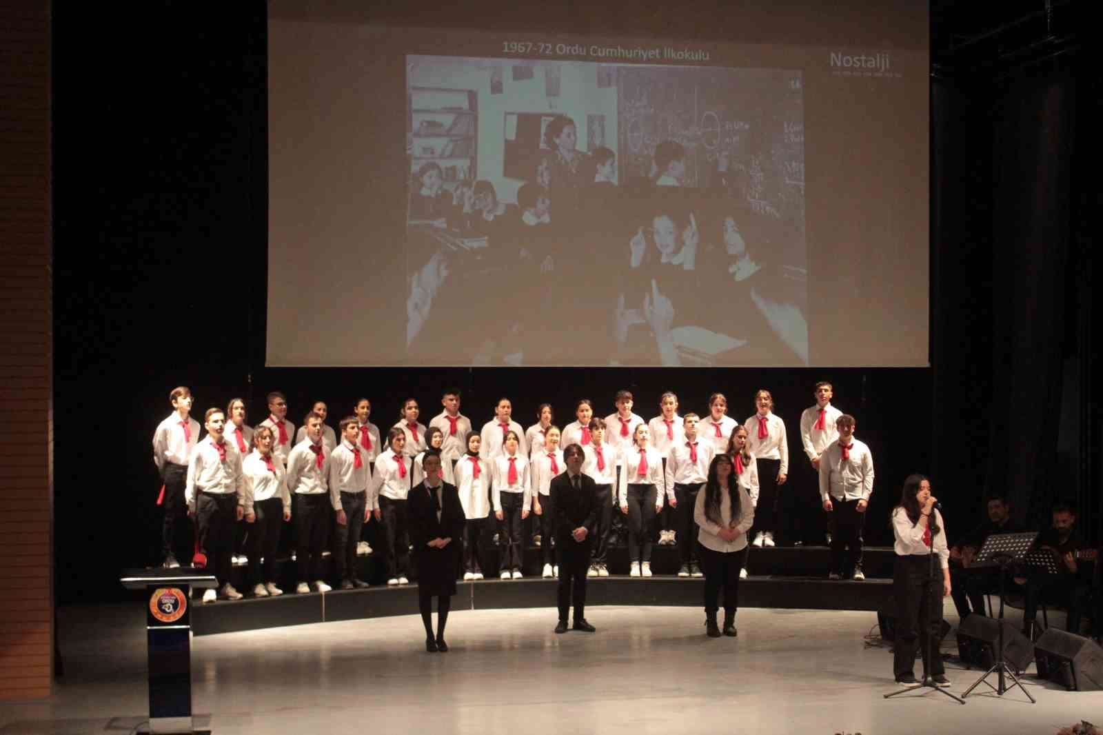 Ordu’da ‘Öğretmenler Günü’ kutlandı