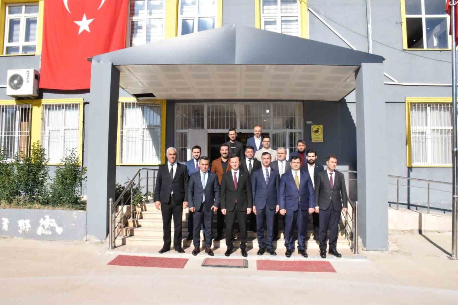 Şehit &ouml;ğretmen Şenay Ayb&uuml;ke Yal&ccedil;ın Batman&rsquo;da &Ouml;ğretmenler G&uuml;n&uuml;&rsquo;nde anıldı
