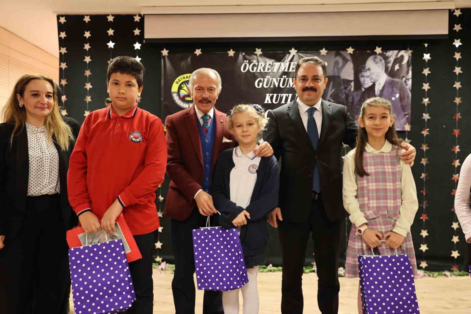 Bayrampaşalı &ouml;ğretmenlerden 100. Yıl Hatıra Ormanı
