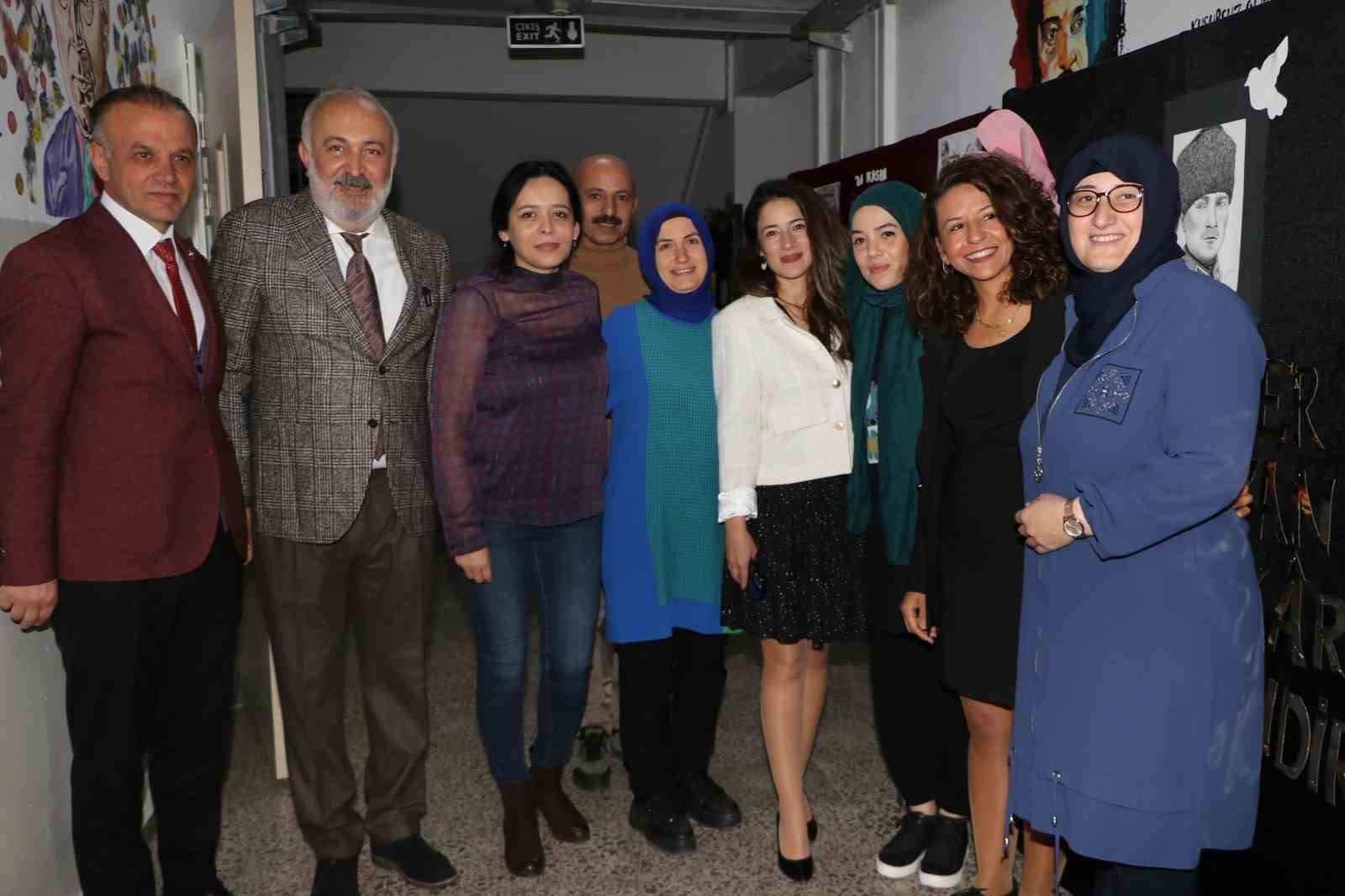 Silpagar Öğretmenlerin Günü’nü hediyelerle kutladı