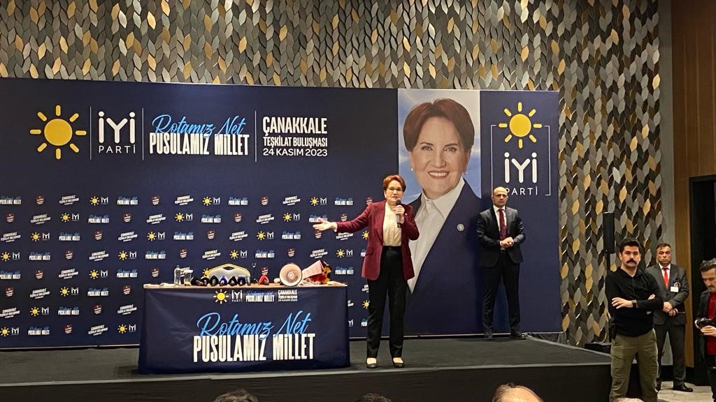 Akşener: "T&uuml;rkiye&rsquo;nin her bir sosyal kesiminden insanların bir araya gelerek buluştuğu tek parti İYİ Parti&rsquo;dir"
