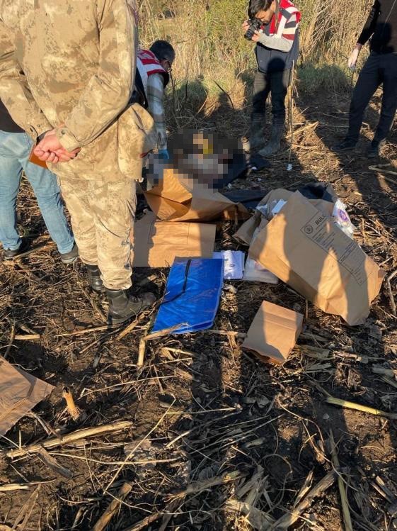 Diyarbakır’da çalılıklar arasında erkek cesedi bulundu