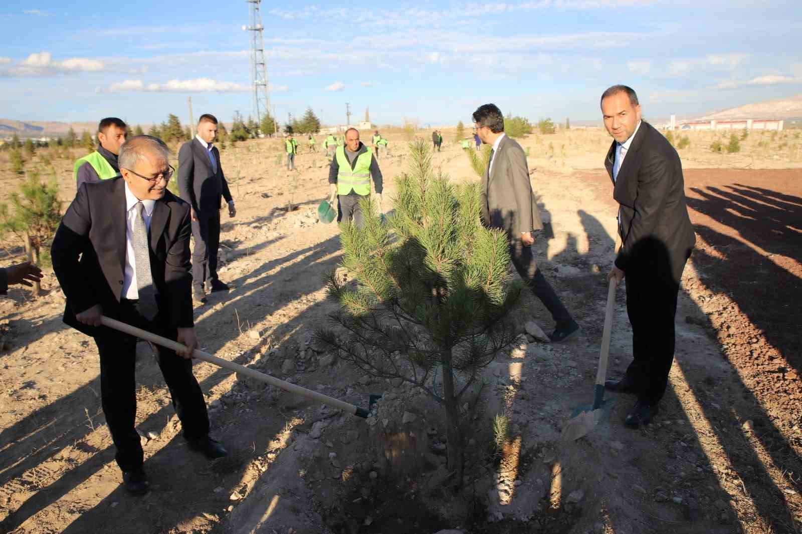 Niğde Belediyesi’nden Öğretmenlere Anlamlı Hediye