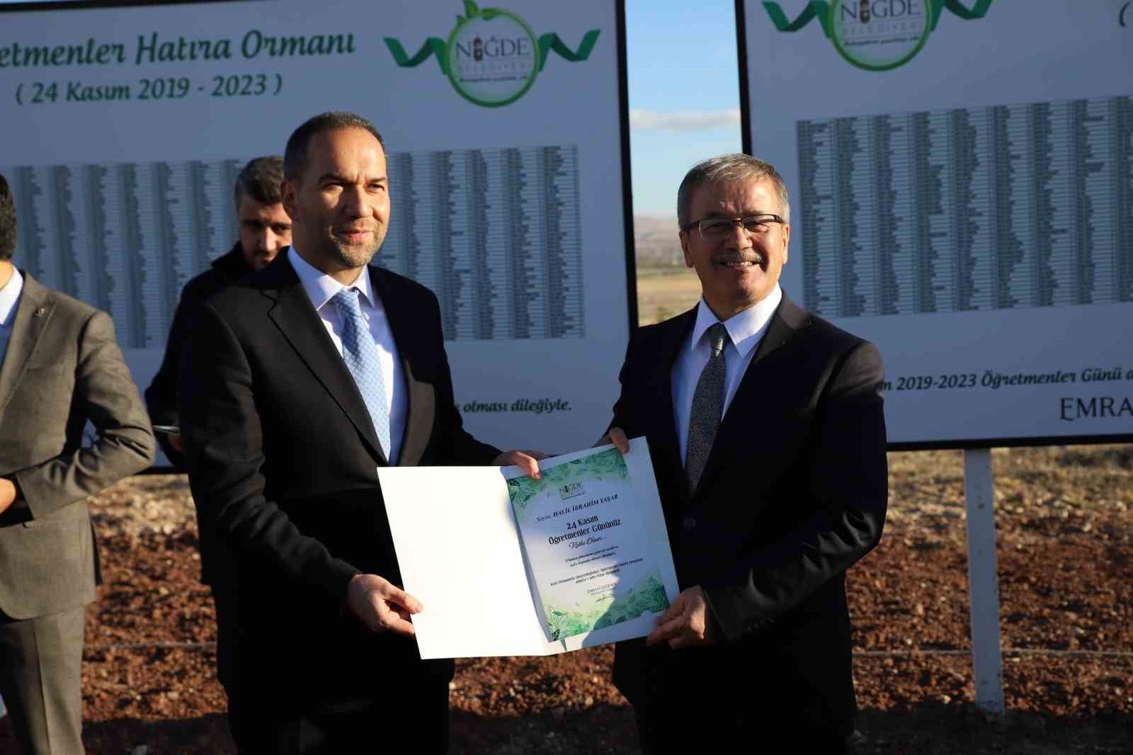 Niğde Belediyesi&rsquo;nden &Ouml;ğretmenlere Anlamlı Hediye
