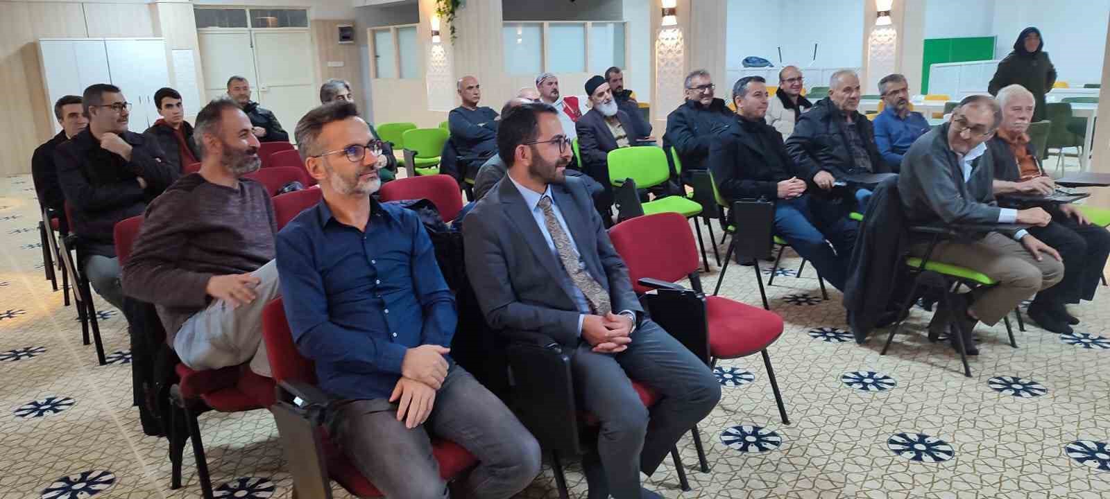 T&uuml;rksat Teftiş Kurulu Başkanlığı M&uuml;fettişi &Ccedil;elik: &ldquo;T&uuml;rkiye y&uuml;zyılında uzayda s&ouml;z sahibiyiz&rdquo;
