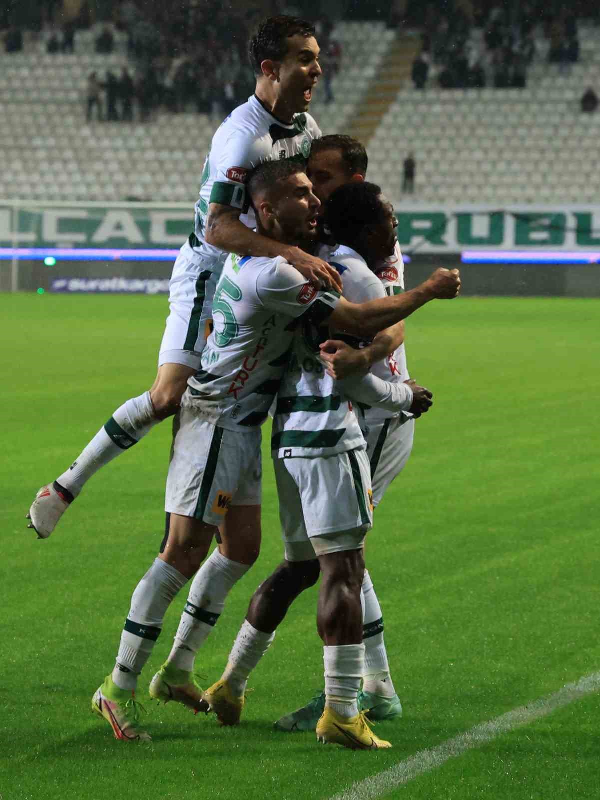 Trendyol Süper Lig: Konyaspor: 2 - Kasımpaşa: 0 (Maç sonucu)
