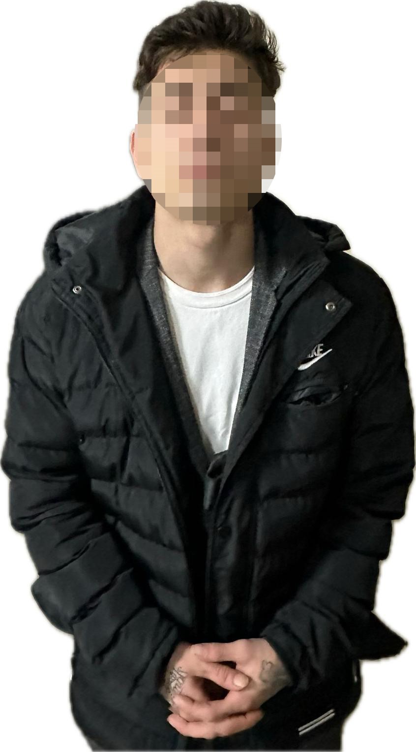 K&uuml;&ccedil;&uuml;k&ccedil;ekmece&rsquo;de bir kişiyi gasp eden 5 kişi tutuklandı
