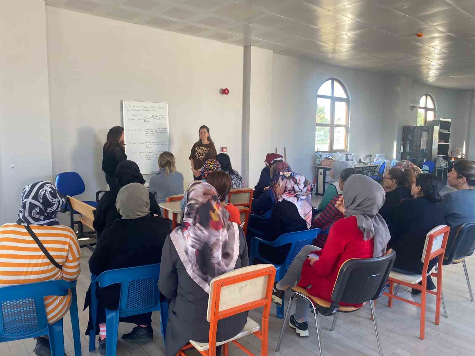 Diyarbakır’da kadın ve çocuklara şiddetle mücadele eğitimi