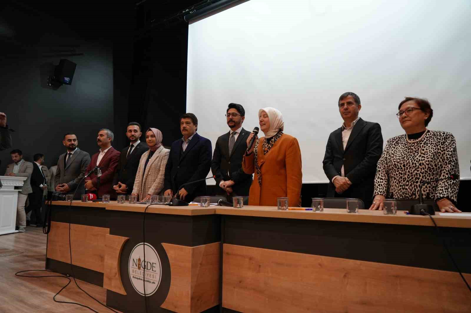 Niğde&rsquo;de AK Parti temay&uuml;l yoklaması başladı
