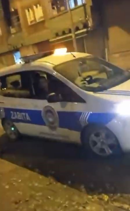 Batman&rsquo;da zabıta ekipleri sokak sokak dolaşarak vatandaşları uyardı
