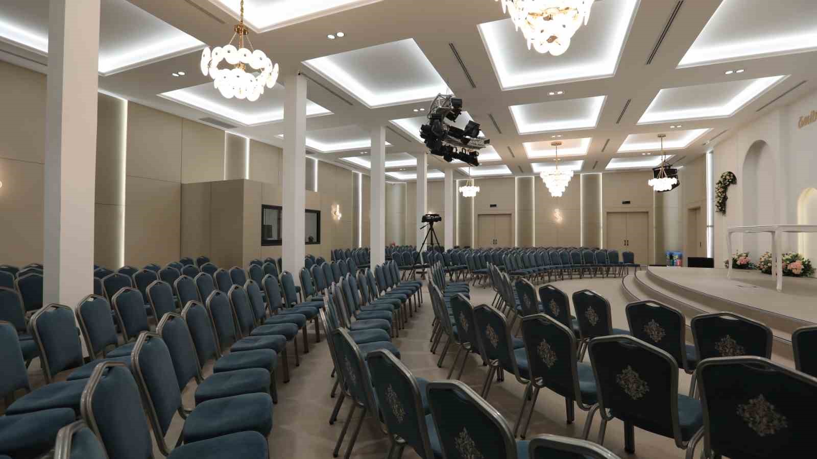 Başakşehir&rsquo;de yenilenen nikah sarayı hizmete a&ccedil;ıldı
