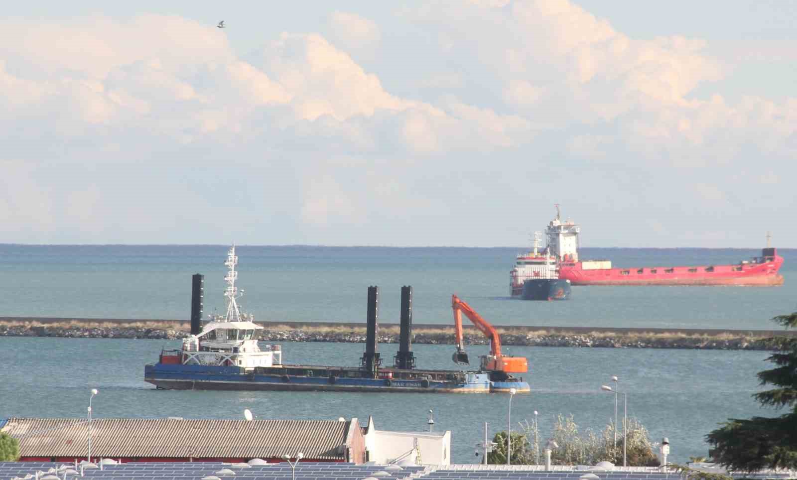 Samsun Limanı'nda 'derinleştirme' çalışması