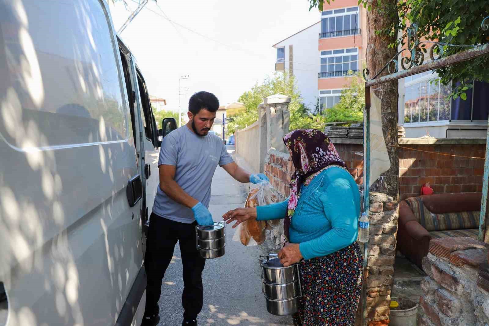Turhal Belediyesine bağlı aşevi yılın 365 günü hizmet veriyor