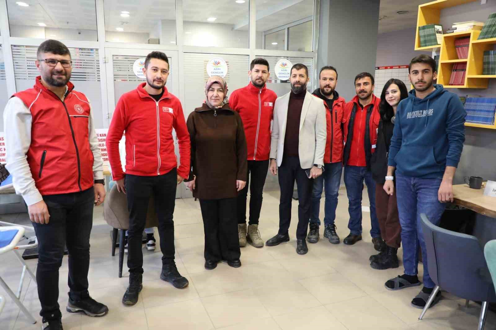 Ağrı Gen&ccedil;lik Merkezi&rsquo;nde kan bağışı kampanyası
