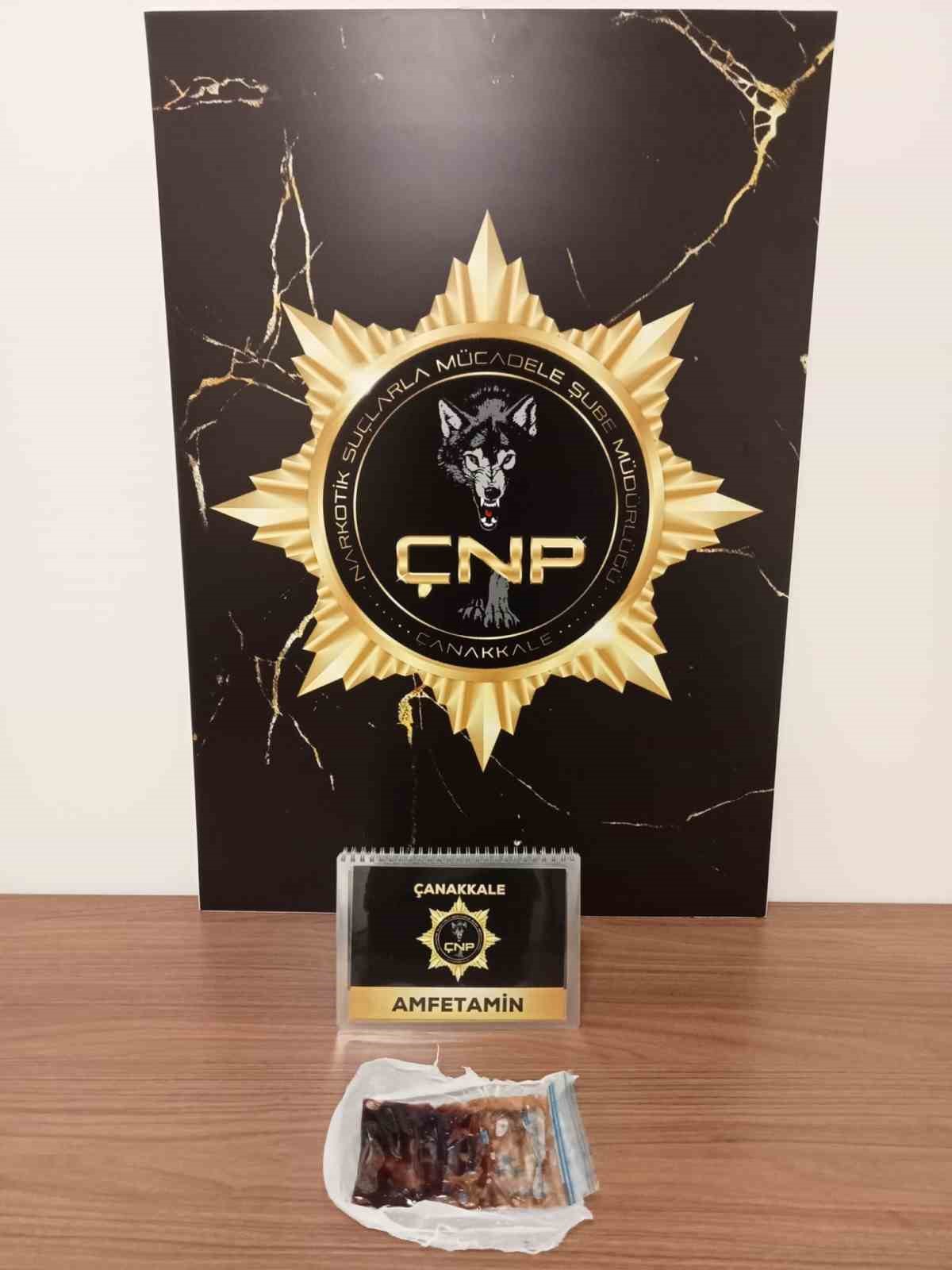 &Ccedil;anakkale&rsquo;de uyuşturucu operasyonu
