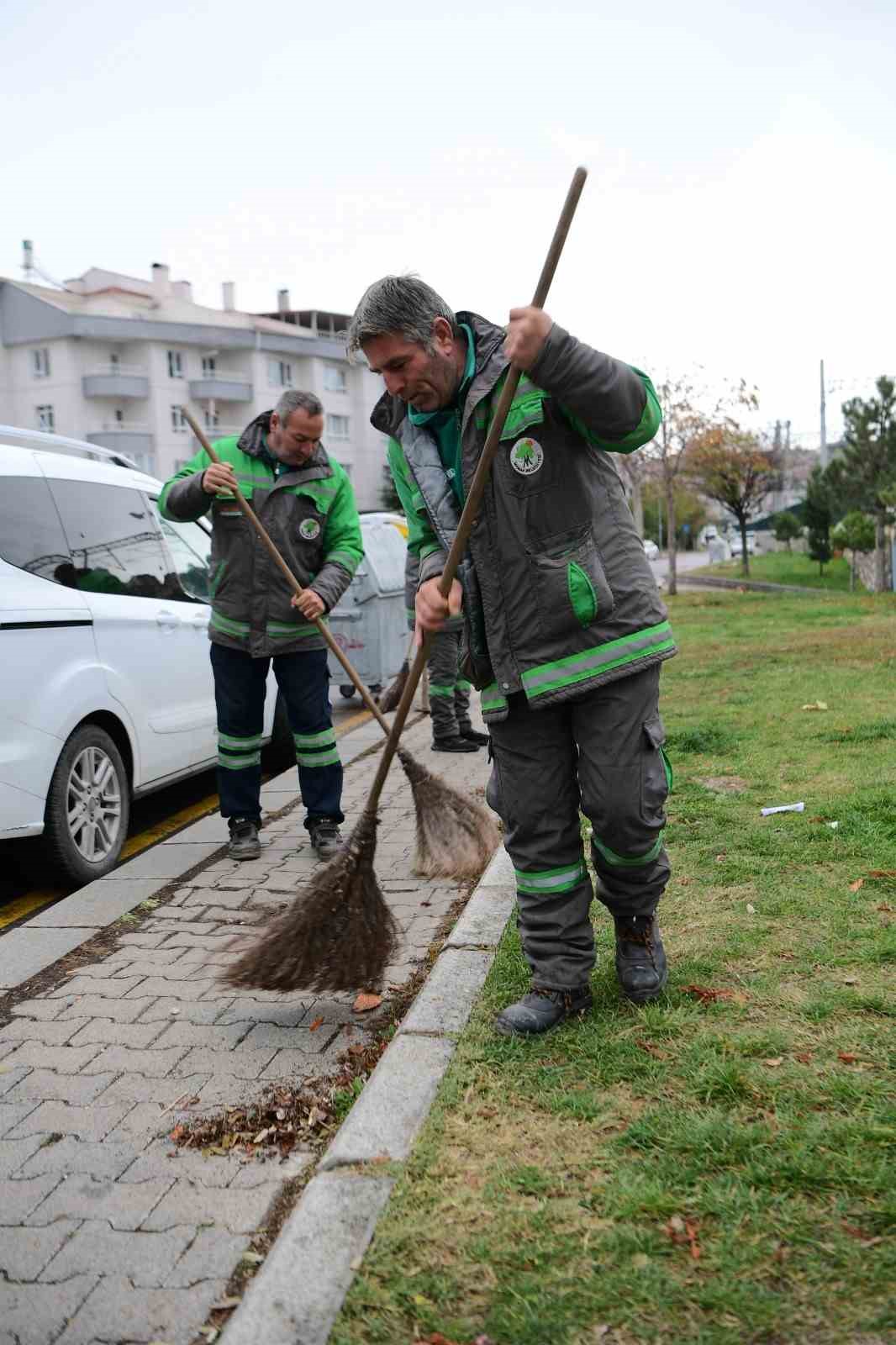 Mamak Belediyesinden k&ouml;şe bucak temizlik
