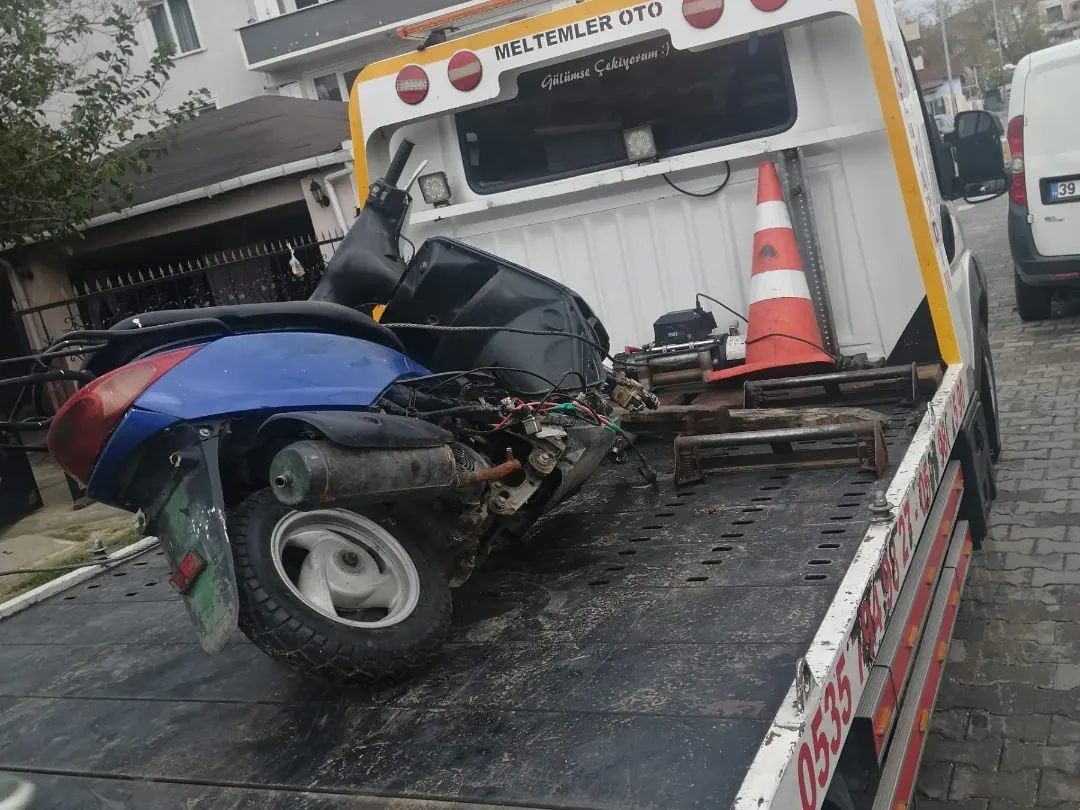 Kırklareli&rsquo;nde motosiklet denetimi: 10 motosiklet trafikten men edildi
