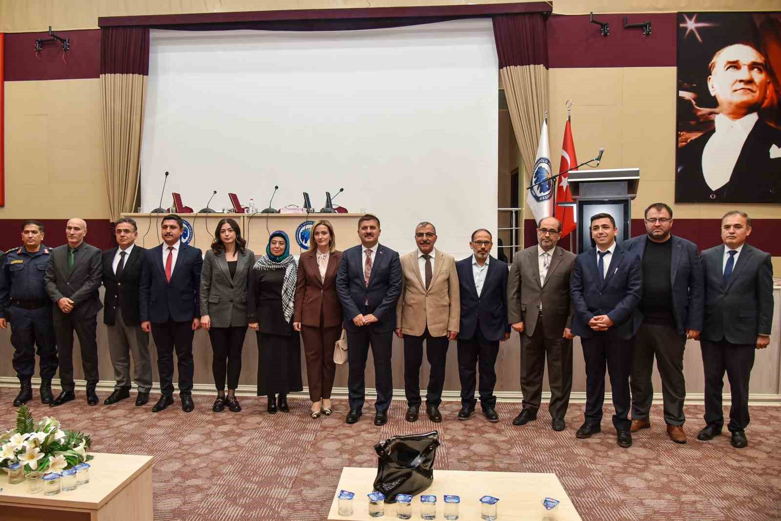 KMÜ’de “Kadına Yönelik Şiddete Karşı Uluslararsı Mücadele Günü” paneli
