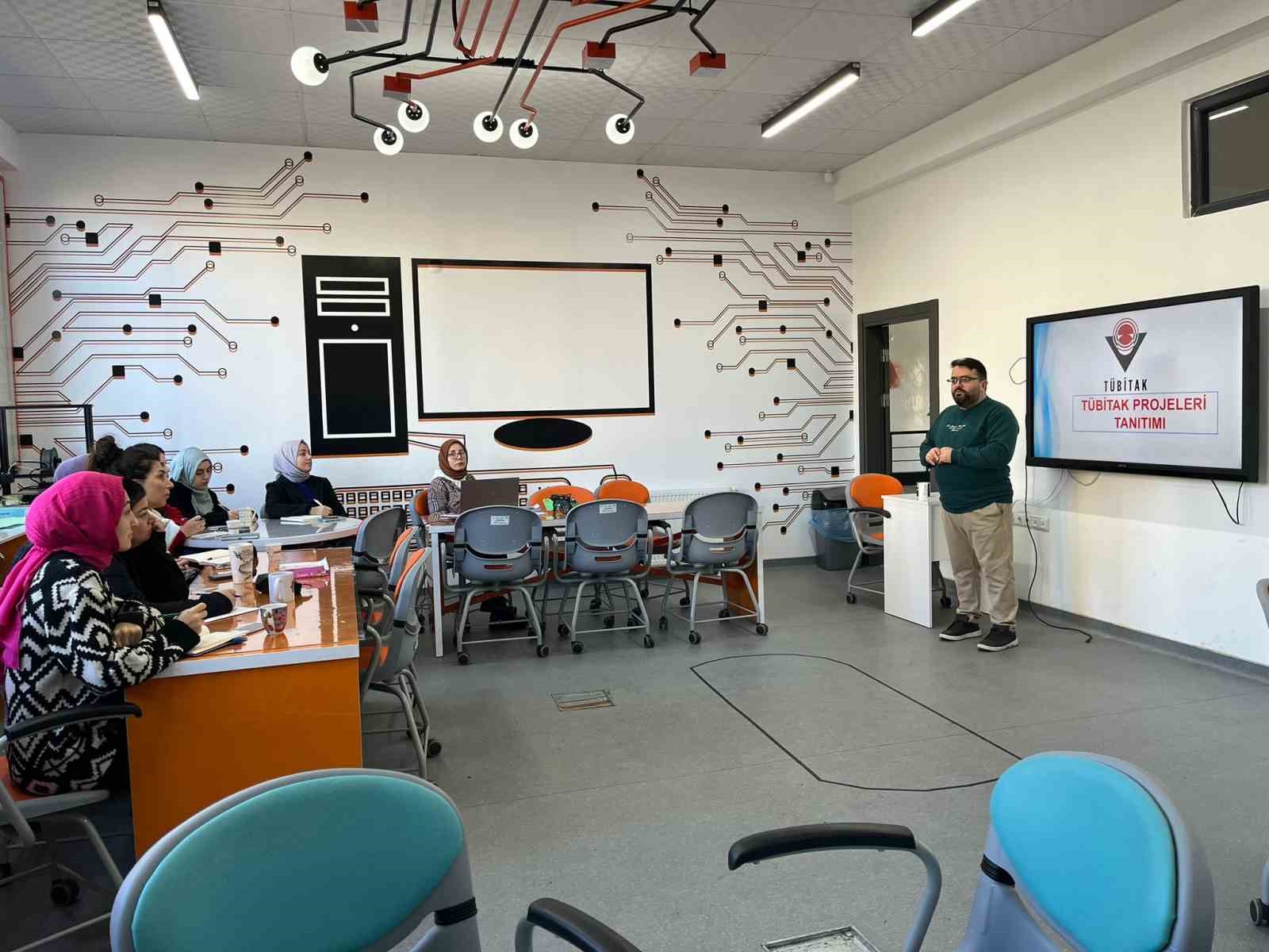 Canik’te TEKNOFEST eğitimi