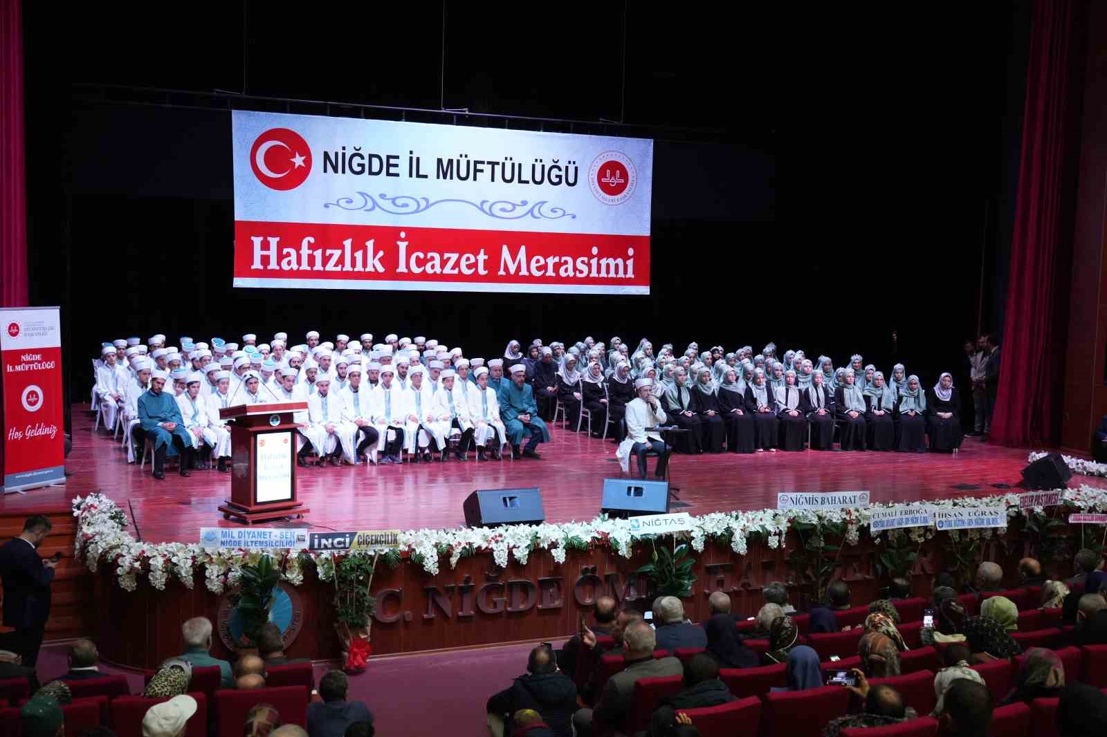 Niğde’de 151 öğrenciye hafızlık icazeti verildi