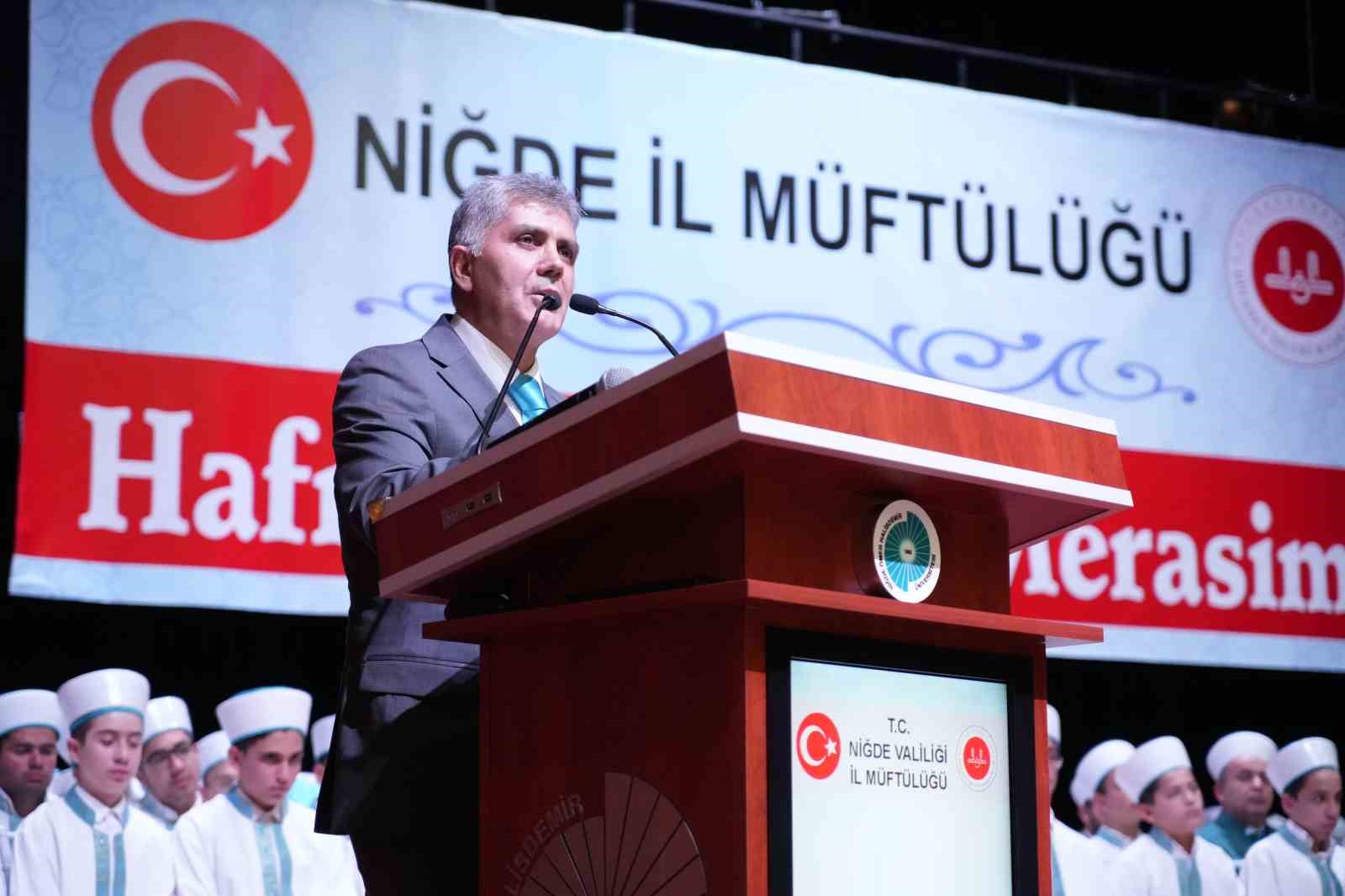 Niğde&rsquo;de 151 &ouml;ğrenciye hafızlık icazeti verildi
