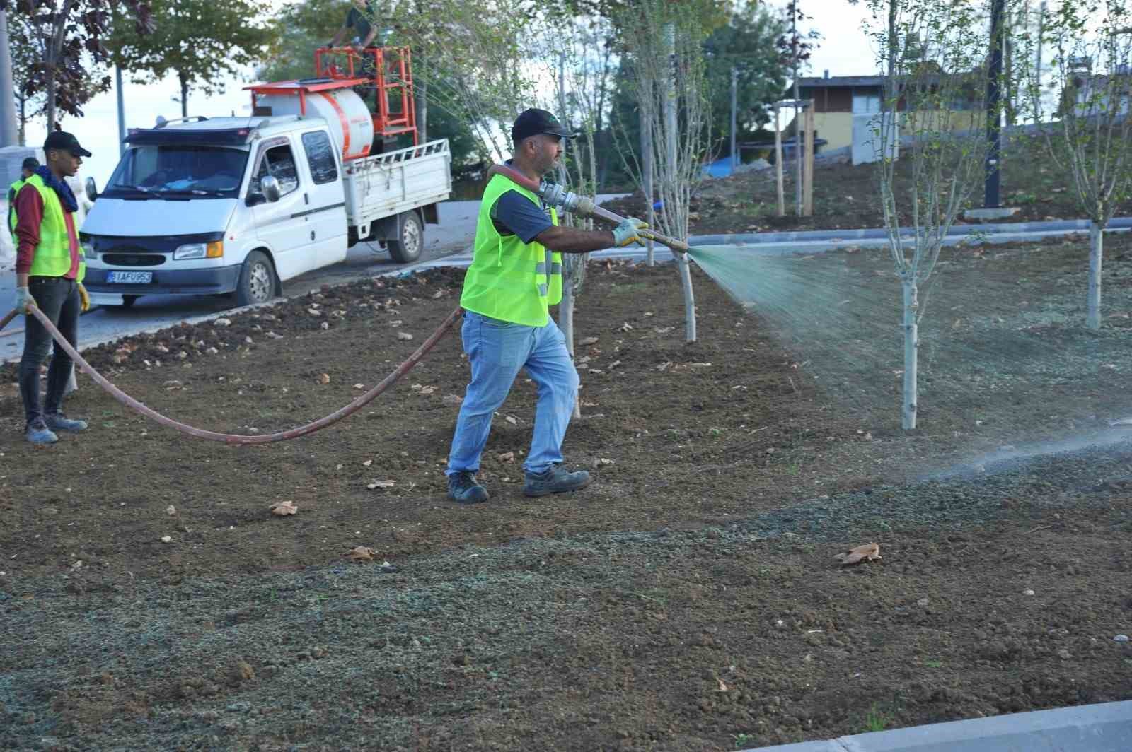 Parkları yeşillendirmede yeni yöntem