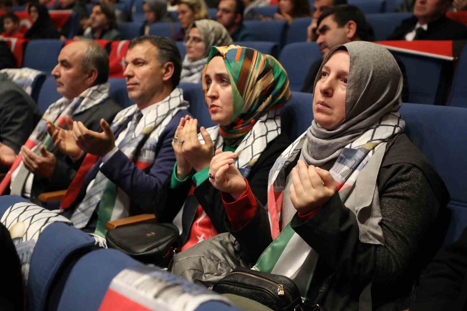 &ldquo;Y&uuml;reğimde Filistin&rdquo; yarışmasında &ouml;d&uuml;ller sahiplerini buldu
