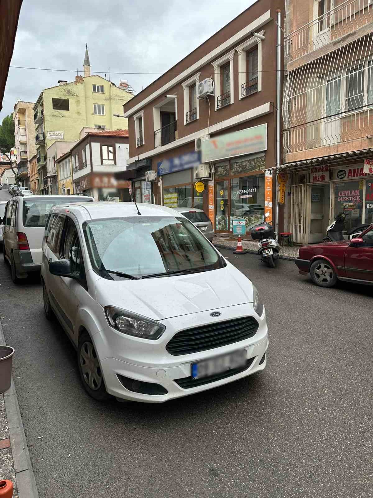 Aydın’da hatalı parklar, trafiği olumsuz etkiliyor