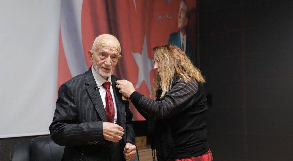 DPÜ’de yaşayan çınarlarla söyleşi