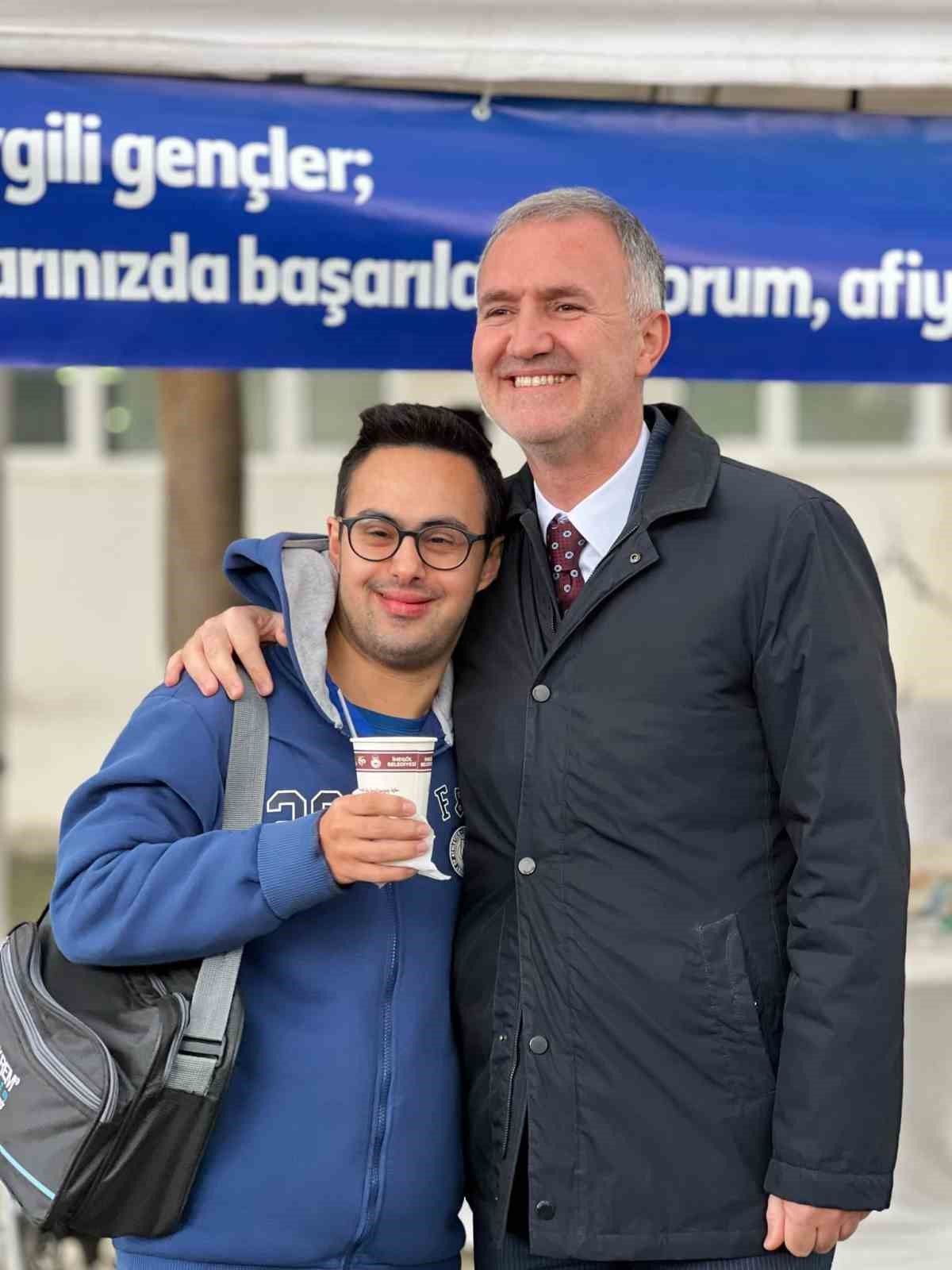 İneg&ouml;l Belediyesi&rsquo;nden &ouml;ğrencilerin i&ccedil;ini ısıtan jest
