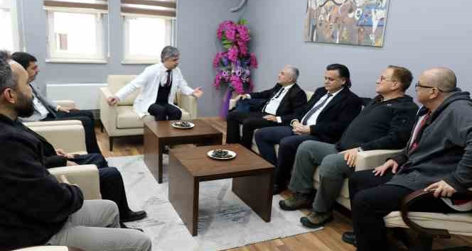 Başhekim Kuyrukluyıldız, afet uzmanlarını ağırladı