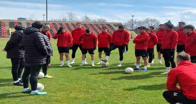 Uşakspor kötü gidişe dur demek istiyor