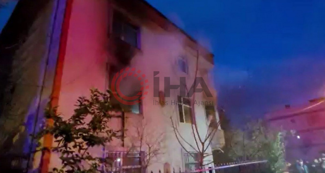 Elektrikli sobadan yangın çıktı: Uyuyanlar son anda kurtuldu