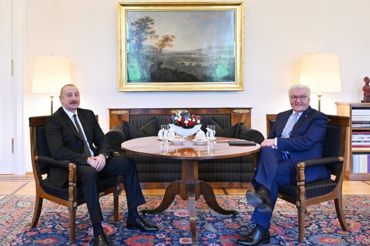 Aliyev ve Alman mevkidaşı Steinmeier, Berlin&#039;de bir araya geldi