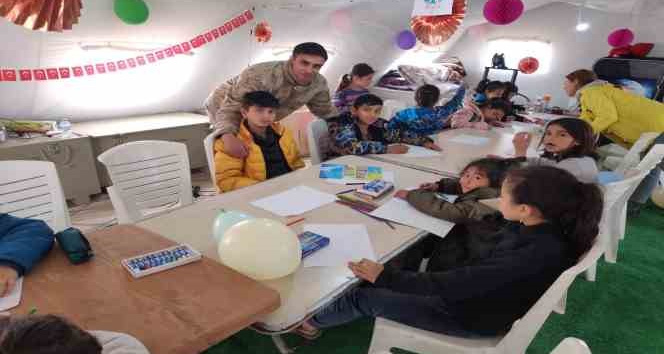 Afet bölgesinde görevlendiren komandolar Zonguldak’a döndü