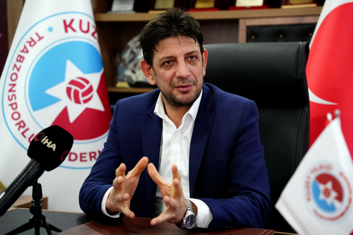 İsmail Turgut Öksüz: &#039;Ahmet Ağaoğlu’nun istifa kararı, maddi yönden yalnız kaldığı için&#039;
