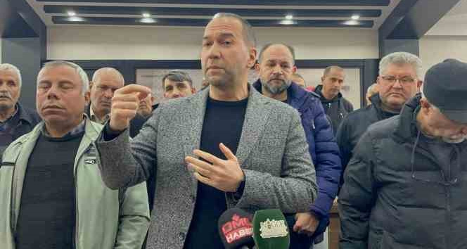 Depremde evlerinde hasar gören Niğdeliler, belediye Başkanı ile görüştü
