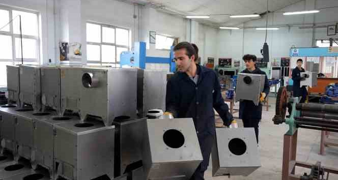 OSB’ler depremzedelerin ihtiyaçlarını karşılamak için kapasitelerinin üzerinde çalıştı