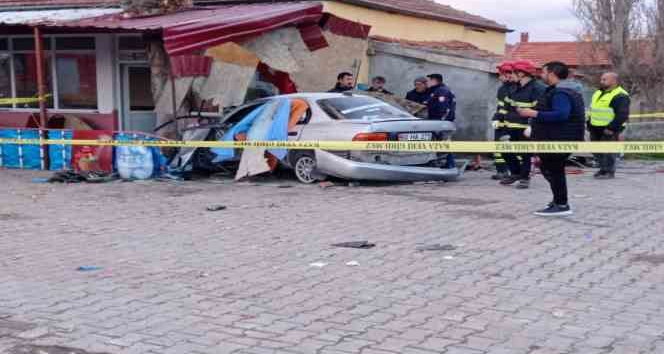 Nevşehir’de feci kaza: 2 ölü, 2 yaralı