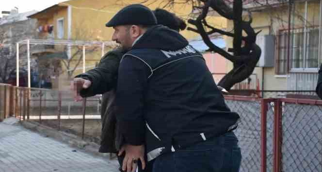 Erzincan’da çeşitli suçlardan aranan 10 kişi yakalandı