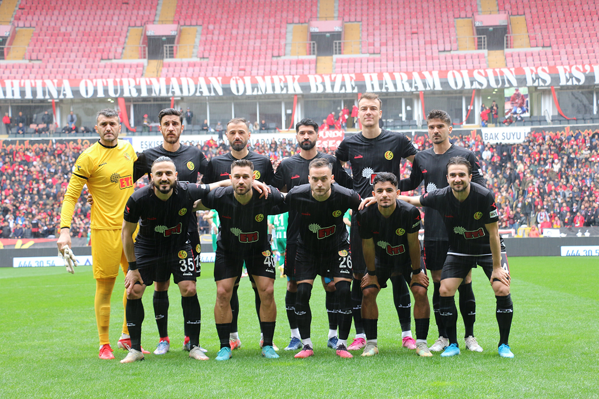 Eskişehirspor ile Karşıyaka 24. randevuda